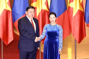 ТОЙМ МЭДЭЭ: Монгол Улсын Их Хурлын дарга М.Энхболдын БНСВУ-д хийсэн албан ёсны айлчлал өндөрлөлөө