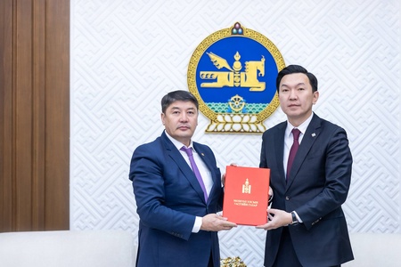 Нийгмийн хамгааллын тухай Монгол Улс болон Бүгд Найрамдах Австри Улс хоорондын хэлэлцээр соёрхон батлах тухай хуулийн төслийг өргөн мэдүүллээ