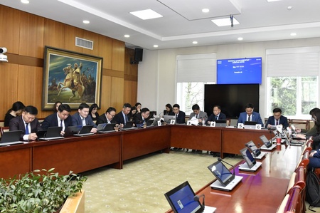 ИЦББХ: Монгол Улсын хөгжлийн 2026 оны төлөвлөгөөг батлах тухай УИХ-ын тогтоолын төслийг хэлэлцлээ