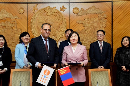 An agreement to implement the UNFPA VII programme to support Mongolia was signed