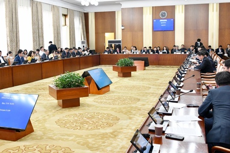 Төсвийн зарлагын хяналтын дэд хороо Монгол Улсын 2025 оны нэгдсэн төсвийн гүйцэтгэл, Засгийн газрын санхүүгийн нэгтгэсэн тайлангийн хоёр дахь хэлэлцүүлгийг хийлээ