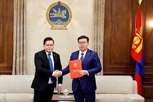 Монгол Улсын Засгийн газрын зарим гишүүдийг томилох тогтоолын төсөл өргөн барилаа