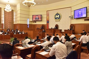 УИХ-ын гишүүн Ж.Эрдэнэбатыг Монгол Улсын 29 дэх Ерөнхий сайдаар томиллоо