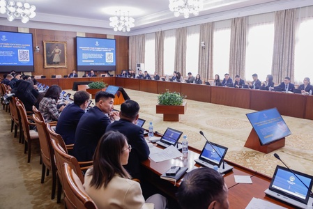 УИХ-ын гишүүн Д.Энхтүвшин: Иргэн, аж ахуйн нэгжүүдийг зөвшөөрөл авахад хүндрэл учруулснаар  авлига, хээл хахуулийн асуудал болон даамжирдаг