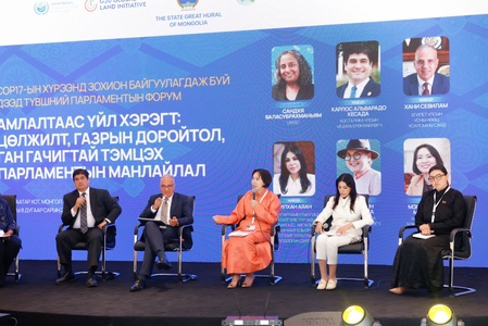 Цөлжилттэй тэмцэх НҮБ-ын конвенцын хөтөлбөрийг үндэсний үйл хэрэг болгох улс төрийн манлайллын талаар хэлэлцүүлэг өрнүүлэв