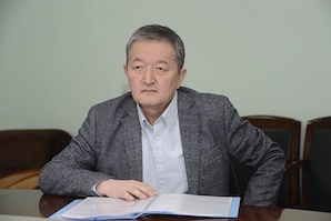Р.Хатанбаатар: Монгол Улс парламентын засаглал сонгосон нь хамгийн зөв гэж боддог
