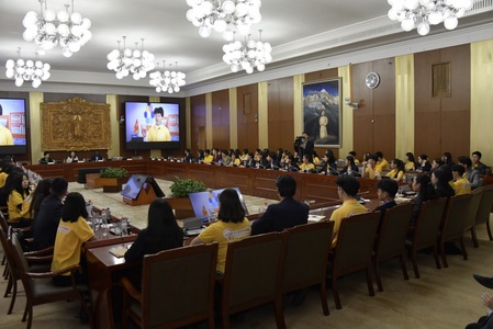 “Өсвөрийн парламент – 2022” хөтөлбөрийн нэгдсэн чуулган эхэллээ
