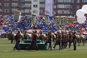 Видео: Монгол Улсын Их Хурлын дарга М.Энхболд Үндэсний их баяр наадмын нээлтэд оролцов