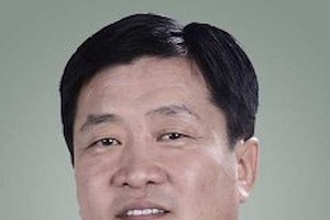 Улсын Их Хурлын гишүүн Б.Энх-Амгалан Монгол Улсын Ерөнхий сайд У.Хүрэлсүхэд хандан “Арьс ширний үйлдвэрүүдийг дэмжих, технологийн шинэчлэл хийх, дэд бүтцийг байгуулах, нүүлгэн шилжүүлэх зэрэг асуудлаар Улсын Их Хурлаас батлагдсан тогтоолын биелэлт, Засгийн газраас авч хэрэгжүүлж буй арга хэмжээ, хэтийн төлөвлөлт, цаашид хөгжлийн чиглэлд баримтлаж буй бодлогын талаар” тавьсан асуулга  