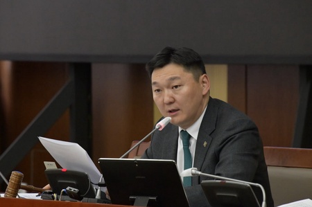 ТБХ: Монгол Улсын нэгдсэн төсвийн 2024 оны төсвийн хүрээний мэдэгдэл, 2025-2026 оны төсвийн төсөөллийн тухай хуулийн төслийн анхны хэлэлцүүлгийг хийв 