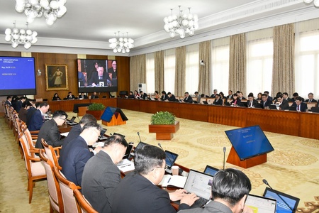 Монгол Улсын Засгийн газрын 2024-2028 оны үйл ажиллагааны хөтөлбөрийн 2025 оны гүйцэтгэл, Монгол Улсын хөгжлийн 2025 оны төлөвлөгөөний гүйцэтгэлийн тайланг хэлэлцлээ