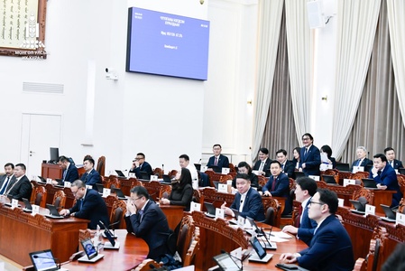Улсын Их Хурлын гишүүнийг эгүүлэн татах тухай Монгол Улсын Ерөнхийлөгчийн санаачилсан хуулийн төслийг хэлэлцэх, эсэх хэлэлцүүлгийг явууллаа 