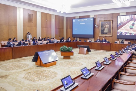 ЭЗБХ: Түгээмэл тархацтай ашигт малтмалын тухай хуульд нэмэлт, өөрчлөлт оруулах тухай хуулийн төслийг хэлэлцэхийг дэмжив