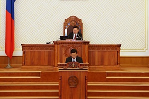 Монгол Улсын Үндсэн хуульд оруулах нэмэлт, өөрчлөлтийн төслийн энгийн хувилбар