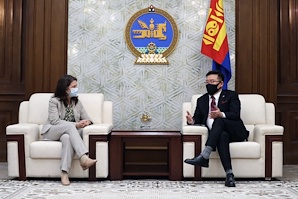 Монгол Улс дахь НҮБ-ын Хөгжлийн хөтөлбөрийн Суурин төлөөлөгч хатагтай Илейн М. Конкиевичийг хүлээн авч уулзлаа