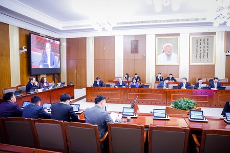 ХЗБХ: Монгол Улсын Үндсэн хуулийн цэцийн дүгнэлтүүдтэй танилцлаа