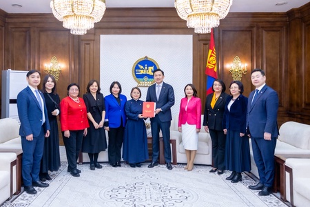 Нийгмийн ажлын тухай хуулийн төслийг өргөн мэдүүлэв