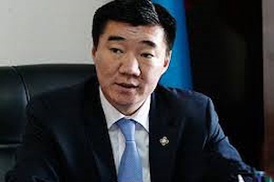 Улсын Их Хурлын гишүүн С.Бямбацогт Монгол Улсын Ерөнхий сайд У.Хүрэлсүхэд хандан Шатахууны өнөөгийн нөөц, үнийн өсөлт, хэлбэлзэл, цаашид авах арга хэмжээний талаар тавьсан асуулга 