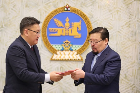 Монгол Улс, Азийн дэд бүтцийн хөрөнгө оруулалтын банк хоорондын Зээлийн хэлэлцээрийг соёрхон батлах тухай хуулийн төсөл өргөн мэдүүлэв