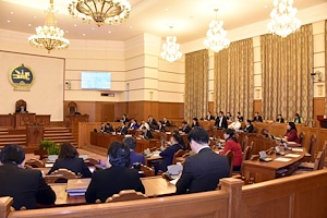   Ерөнхийлөгчийн Монгол Улсын 2019 оны төсвийн тухай хууль болон холбогдох бусад хууль, тогтоолуудад бүхэлд нь тавьсан хоригийг хүлээн авах боломжгүй гэж үзлээ