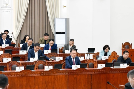 Хот, тосгоны эрх зүйн байдлын тухай хуульд өөрчлөлт оруулах тухай хуулийн төслийг хэлэлцэхийг дэмжлээ