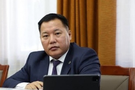 Улсын Их Хурлын гишүүн О.Цогтгэрэлээс Монгол Улсын Ерөнхий сайд Л.Оюун-Эрдэнэд хандаж Улаанбаатар хотын утаа болон сайжруулсан шахмал түлшний талаар тавьсан 24 дүгээр асуулгын хариу