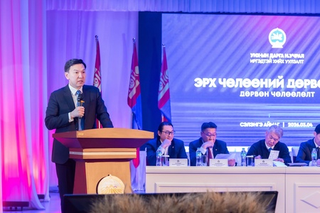 Н.Учрал: Төр ард түмний амьжиргаанд саад болдог бүдүүлэг хүнд суртлыг хална 