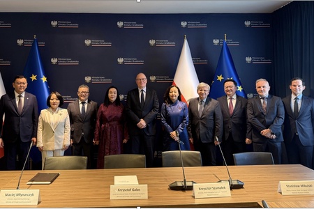 УИХ дахь Монгол-Польшийн парламентын бүлгийн Бүгд Найрамдах Польш Улсад хийсэн айлчлал өндөрлөлөө