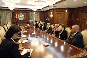 Chairman M.Enkhbold meets Czech parliamentary delegation headed by Zuzka Bebarova-Rujbrova