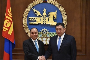 Prime Minister of Vietnam pays a courtesy call on Chairman of the Parliament of Mongolia