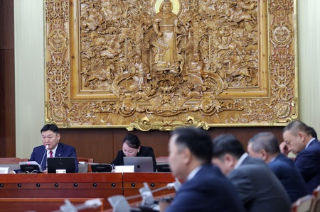 ТБХ: Монгол Улсын Үндсэн хуульд оруулах өөрчлөлтийн төслийг хоёр дахь хэлэлцүүлэгт оруулахыг дэмжлээ