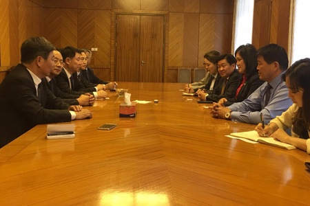 Монгол-Хятадын парламентын бүлгийн гишүүд БНХАУ-ын ӨМӨЗО-ны төлөөлөгчидтэй уулзав.
