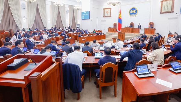 УИХ-ын асуулгын цагаар татварын асуудлыг хөндөж, “Усан доорх соёлын өвийг хамгаалах тухай конвенц”-ыг соёрхон баталлаа